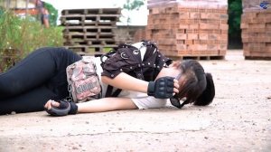 Nerf Guns War : The Men Of SEAL TEAM Special Nerf Guns Fight Two Evil Criminal Girls Boss Revenge