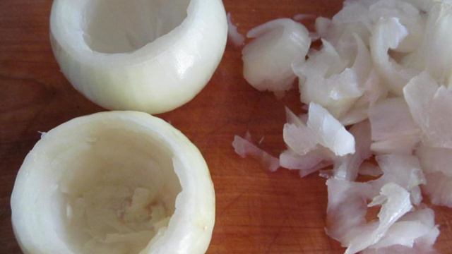Фаршированный репчатый лук