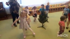 Новогодний танец зверят