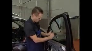 Как снять передний дверной модуль Mercedes-Benz W164 Ml/GL Class.
