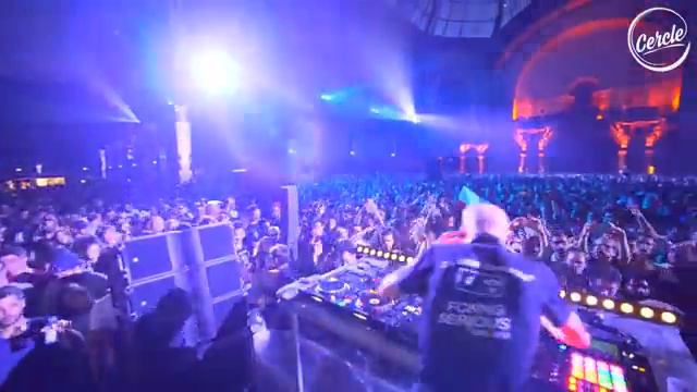 Boris Brejcha at Grand Palais in Paris, France for Cercle.mp4 смотреть онлайн