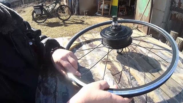 Спицовка мотор-колеса.Полный апгрейт электровелика после зимы Задний мотор 36V 500W смотреть онлайн