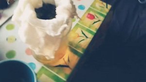 Экстракт из цветов и трав: ромашки, тысячелистника, пижмы, бархатцев, полыни обыкновенной и космеи