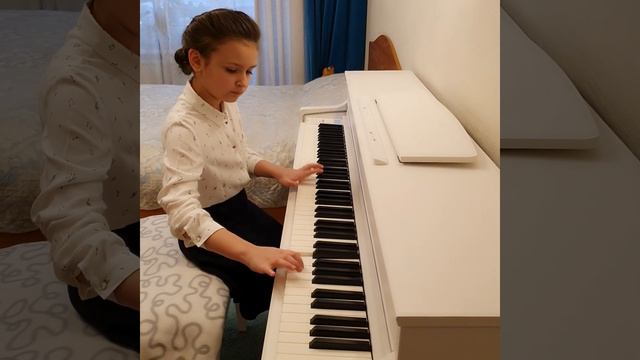 Д. Шостакович "Шарманка" — Горохова Анна (фортепиано) смотреть онлайн