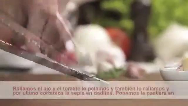 Paella de Marisco. Паэлья с морепродуктами - с субтитрами -