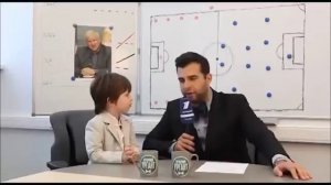 Ах, уж эти детки)) Взгляд снизу, Саша Булатов)) Потрясающий ребенок!!!