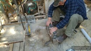 Стеклоблок из бутылок.