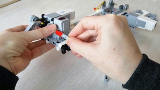 Боулинг машина Lego EV3. Сборка смотреть онлайн