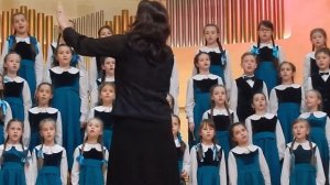 "Эхо" Средний хор ДМХШ "Пионерия" им. Г.А.Струве