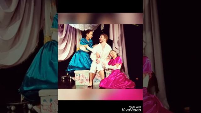 Берлин. Театр "Русская сцена". Водевиль " Урок дочкам" смотреть онлайн