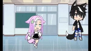 "Девочки запоминаем как нужно ходить когда видим бывшего"