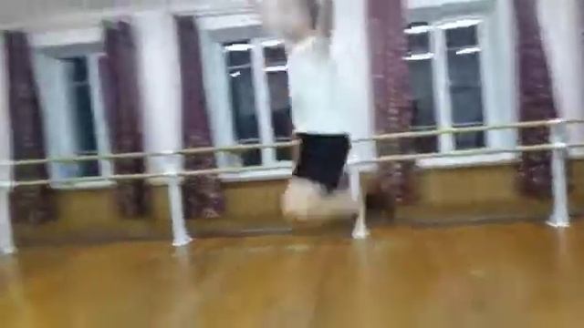 Маслаков Даниил трюки народного танца