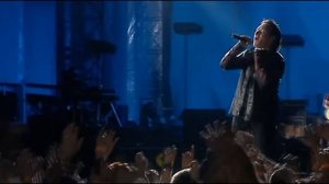 04 - U2 New Years Day (Slane Castle 2001 Live) HD