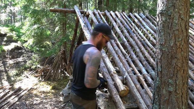 Building a Small Stone House in the Woods - Dry Stone Walling - Day 23-25 смотреть онлайн