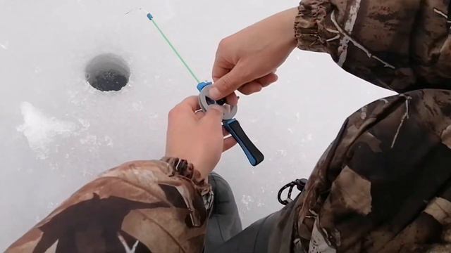 ЛУЧШИЕ ПОКЛЁВКИ ОКУНЯ смотреть онлайн