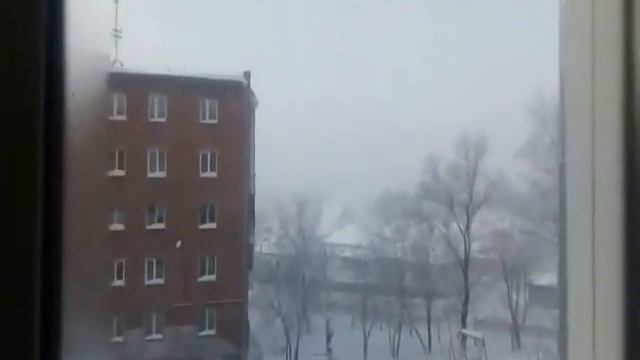 Как сделать салат оливье. Как сделать зимний салат. Оливье . Рецепт приготовления. Столичный салат