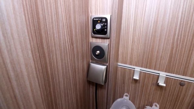 Перламутровые пуговицы или когда хочется большего - FENDT CARAVAN TENDENZA 560 SFDW 2023 смотреть онлайн