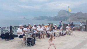 Судак оркестр на набережной часть 1