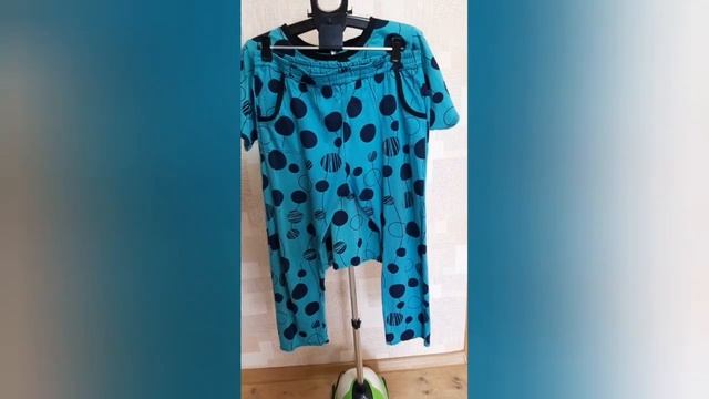 Что я сшила для себя из трикотажного лоскута. Домашняя одежда. смотреть онлайн