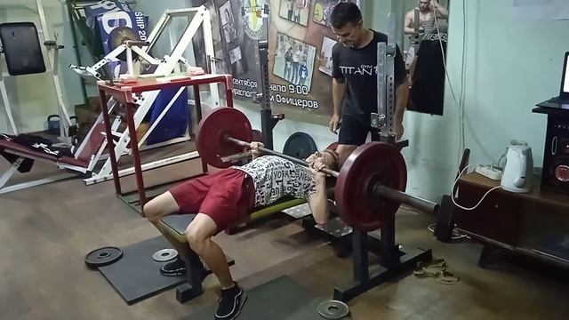 ЮНОШЕСКИЕ РЕКОРДЫ - 14 лет с/в 55 жим 77,5 кг смотреть онлайн