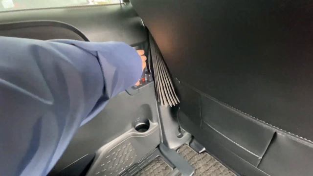 Обзор Toyota Noah ZWR80 HYBRID G 2016 год ? Лучший гибрид! без пробега по России с аукциона Японии смотреть онлайн