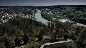 Красное Дерево Едем… при уч Руставели Многоточие
