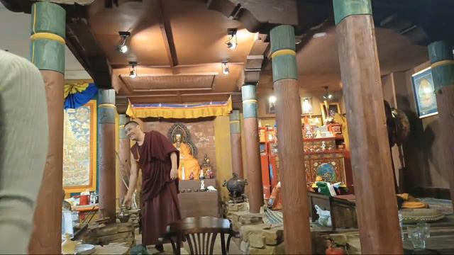 Беседа с Кхаджогом Ринпоче. Жабтуй, Янгуг, Сержем. Официальная делегация Гоманга 23.02.2023 смотреть онлайн