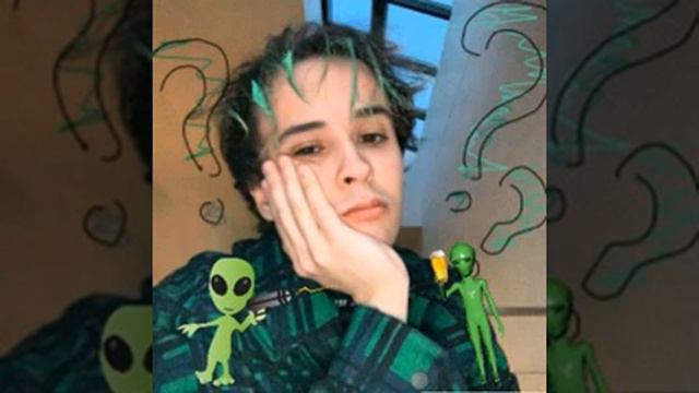 SLAWA MARLOW - СУМАСШЕДШИЙ (Голосом пришельца!) смотреть онлайн