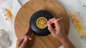 "Mellow Yellow" Color Palette | Dot Art Mandala Painting | Thoughtful Dots | Tutorial