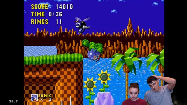 ПЕРВАЯ РЕАКЦИЯ НА ИГРУ СОНИК (SONIC) НА СЕГА!!!