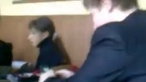 Мальчик психует