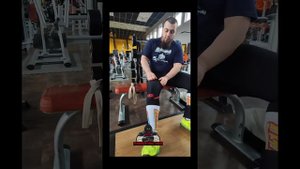 Одеваем наколенники SBD с помощью лямок