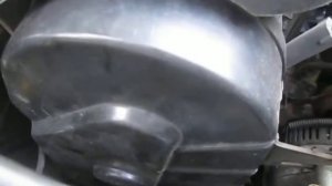 Что за звук,смахивает на люфт распредвала?Всё разобрались осевое биение распредвала.