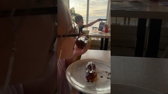 Мила отдыхает в Ресторане Дельмар в Комарово ☀️? Спб? смотреть онлайн