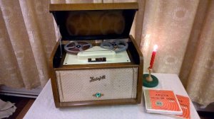 Катушечный магнитофон Днепр-10, 1960 г., СССР. Reel tape recorder Dnepr-10, 1960, the USSR