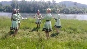 Шорский танец "Пайрам", исполняет детский ансамбль песни и танца шорской культуры "Чалын"