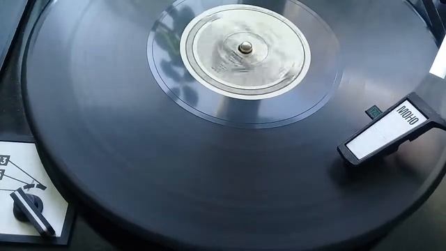 Un Violon dans la Nuit (Tango) - Adolphe Deprince 1935 78 RPM смотреть онлайн