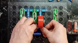 электронный конструктор - воспроизведение разных звуков