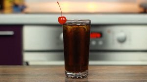 Коктейль виски с колой видео рецепт