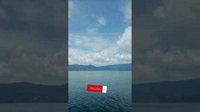 INDAHNYA PULAU SAMOSIR / DI TENGAH DANAU TOBA.