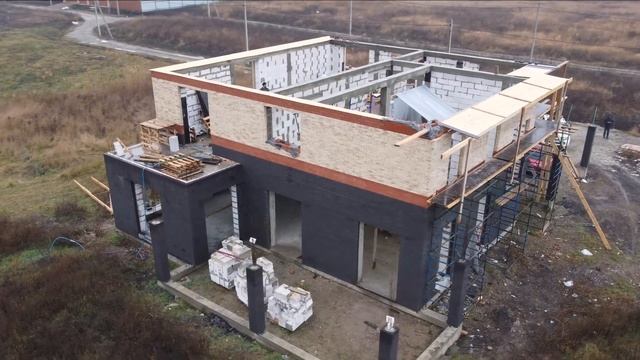 СТРОИТЕЛЬСТВО ДОМА ИЗ ГАЗОБЛОКА стены газоблок 300мм Д500 + кирпич облицовочный ч 10 смотреть онлайн