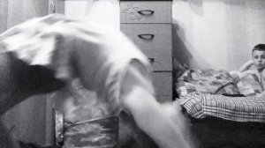 Как научиться сделать мостик стоя? Ура я научилась !