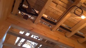 Электрика в деревянном доме, клееный брус.