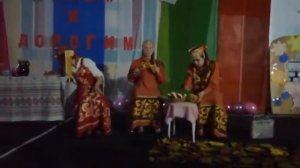 Сценка Три девицы под окном ели поздно вечерком