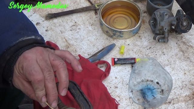 Топливо в поплавке карбюратора. ЧТО ДЕЛАТЬ? смотреть онлайн