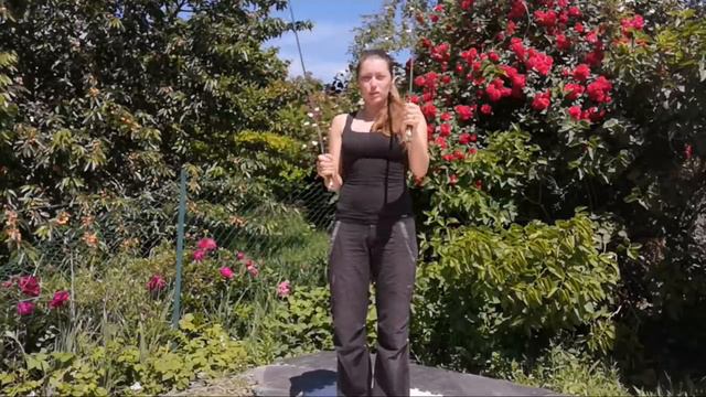 2 шашки, смена горизонтальных восьмёрок. Фланкировка шашкой, обучение.