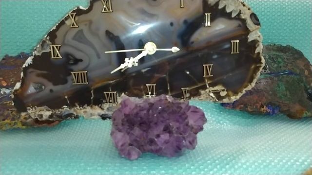 ИЗЮМИНКИ В ИНТЕРЬЕРЕ, АГАТЫ-ЗАЩИТНИКИ, АМЕТИСТЫ-ГАРМОНИЗАТОРЫ, МАЛАХИТ- КАМЕНЬ, ИСПОЛНЯЮЩИЙ ЖЕЛАНИЯ смотреть онлайн