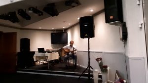 Очень хорошая песня на юбилее, для своих гостей.