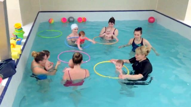 Маленькие чемпионы-Обучение плаванию в бассейне в Минске для детей (Курсы,Секция,занятия) смотреть онлайн