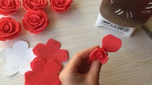 Как сделать розу из зефирного фоамирана за 5 минут, МК розы из фоамирана. DIY flower rose foam shee